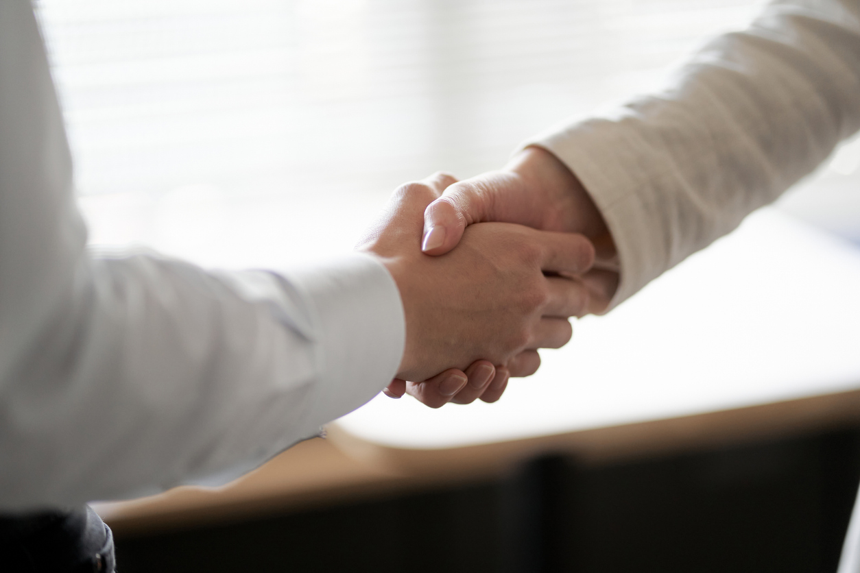 株式会社J&Jインターナショナル